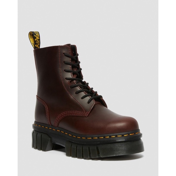 Free People x Dr. Martens Audrick Brando Leather Platform 8-Eye Lace Up Boots - Picture 3 of 12